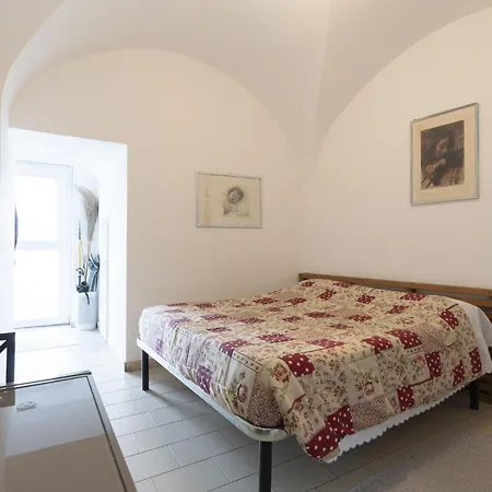 Alice 1 By Interhome Apartman *